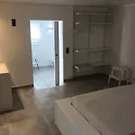 Bay *