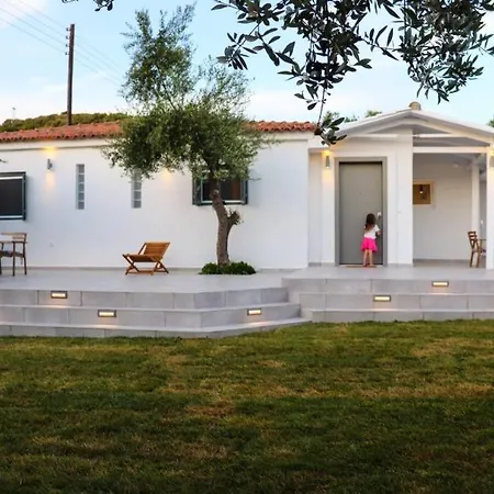 Villa Bay