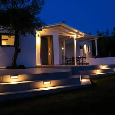 Bay Gialova